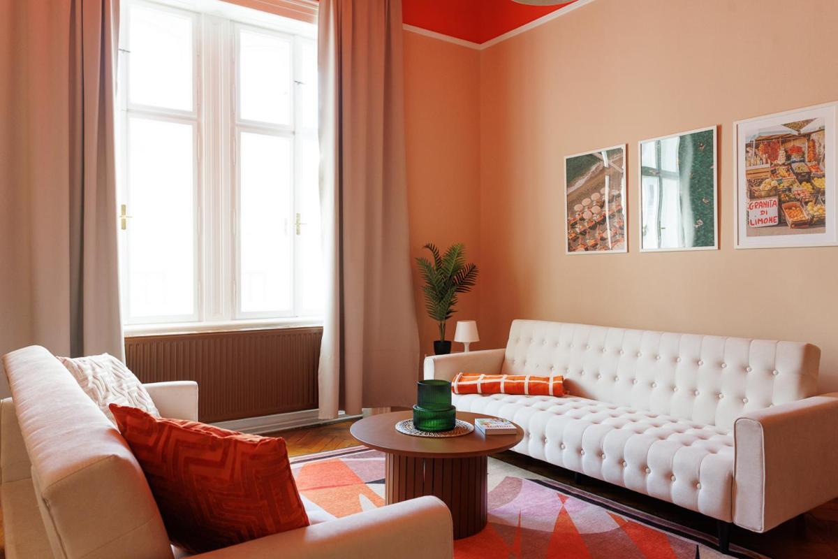 4Ty3 Apartments - Stadtpark City Apartment Is Calling Βιέννη Εξωτερικό φωτογραφία